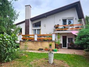 Prodej rodinného domu, Lubenec, 260 m2