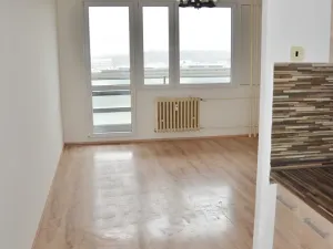 Pronájem bytu 2+kk, Praha - Hostivař, Gercenova, 47 m2