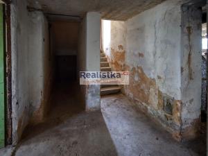 Prodej rodinného domu, Tatiná, 220 m2