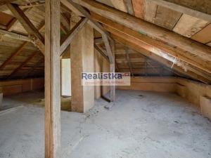 Prodej rodinného domu, Tatiná, 220 m2