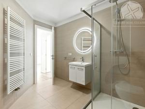 Prodej bytu 3+kk, Praha - Smíchov, Kmochova, 70 m2