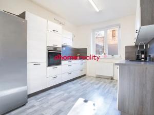 Prodej bytu 2+1, Olomouc, Zamenhofova, 60 m2