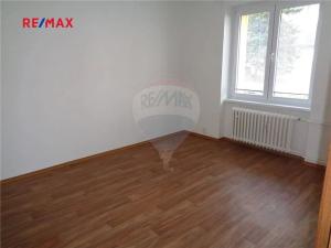 Pronájem bytu 1+1, Praha - Radotín, Sídliště, 33 m2