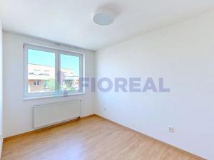 Pronájem bytu 3+kk, Praha - Strašnice, Janýrova, 84 m2