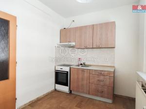 Pronájem bytu 1+1, Zlín, Větrná, 36 m2
