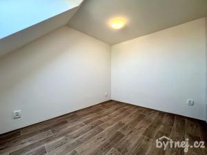 Pronájem bytu 3+1, Olomouc - Hodolany, Rejskova, 63 m2