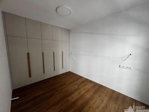 Pronájem bytu 2+kk, Praha - Vinohrady, Korunní, 54 m2