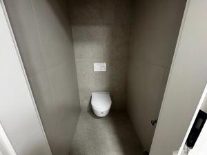 Pronájem bytu 2+kk, Praha - Vinohrady, Korunní, 54 m2
