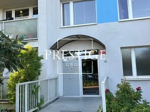 Pronájem bytu 3+kk, Praha - Letňany, Místecká, 105 m2