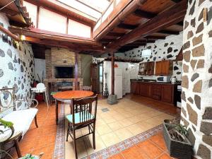 Prodej zemědělské usedlosti, La Orotava, Španělsko, 92 m2