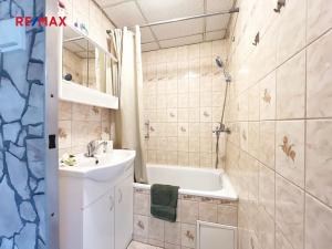 Pronájem bytu 2+kk, Praha - Hostivař, plukovníka Mráze, 40 m2