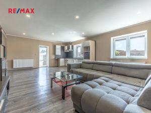 Prodej rodinného domu, Bašť, Hlavní, 79 m2