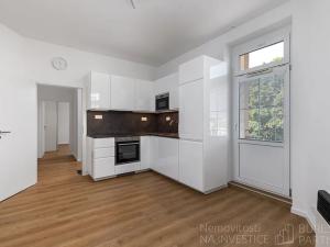 Pronájem bytu 2+kk, Praha - Strašnice, Petrovická, 46 m2