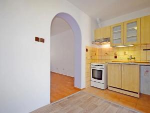 Pronájem bytu 1+1, Praha - Žižkov, Rokycanova, 30 m2