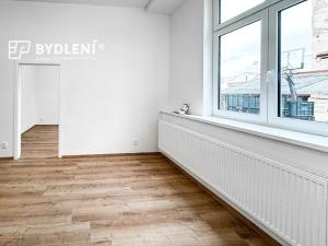 Pronájem bytu 2+kk, Teplice, Benešovo náměstí, 48 m2