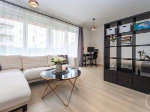 Pronájem bytu 1+kk, Praha - Stodůlky, Toufarova, 37 m2