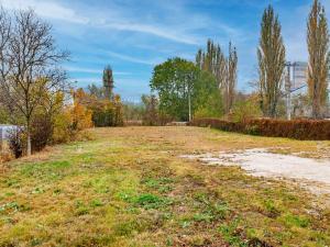 Pronájem bytu 1+kk, Králův Dvůr, náměstí Míru, 87 m2