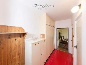 Pronájem pokoje, Olomouc, Karafiátová, 52 m2