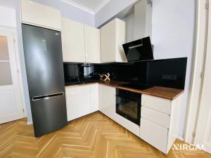 Pronájem bytu 2+kk, Praha - Bubeneč, Čs. armády, 53 m2