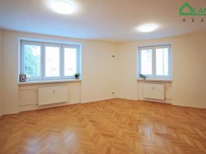 Pronájem bytu 3+1, Brno, Jugoslávská, 69 m2