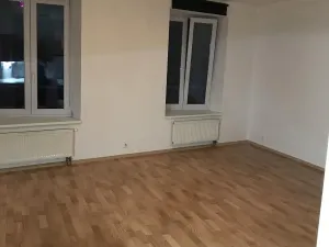 Pronájem bytu 1+kk, Praha - Vysočany, Klečákova, 25 m2