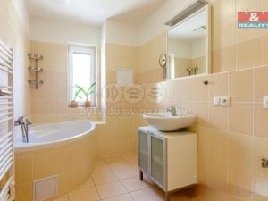 Prodej bytu 2+kk, Milovice - Mladá, Armádní, 53 m2