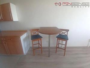 Pronájem bytu 2+kk, Kladno, Mládežnická, 45 m2