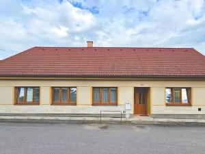 Prodej rodinného domu, Žiželice, Tylova, 107 m2