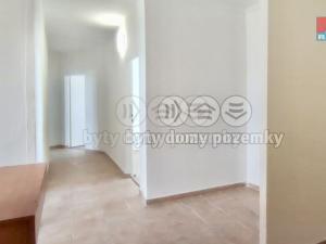 Prodej bytu 3+1, Chomutov, Bezručova, 85 m2