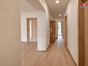 Prodej bytu 3+1, Mariánské Lázně, Stavbařů, 106 m2