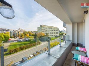 Pronájem bytu 2+kk, Praha - Hlubočepy, Geologická, 41 m2