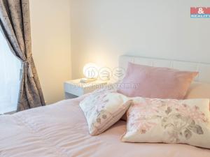 Pronájem bytu 2+kk, Praha - Hlubočepy, Geologická, 41 m2