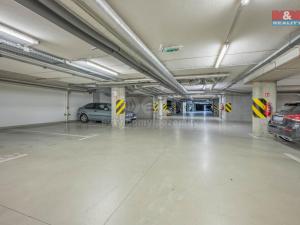 Pronájem bytu 2+kk, Praha - Hlubočepy, Geologická, 41 m2