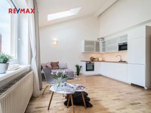Pronájem bytu 2+kk, Brno, bratří Sapáků, 55 m2