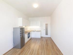 Pronájem bytu 2+kk, Praha - Vršovice, Rybalkova, 45 m2