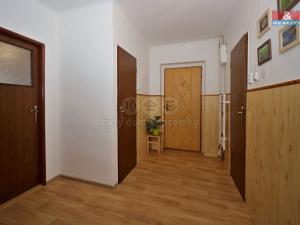 Prodej bytu 3+1, Stojčín, 76 m2