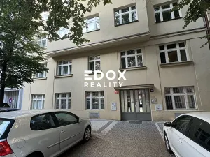 Pronájem bytu 2+1, Praha - Bubeneč, Národní obrany, 44 m2