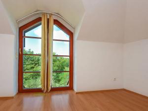 Pronájem rodinného domu, Praha - Libuš, Nad šejdrem, 252 m2