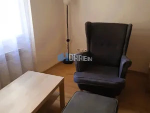 Pronájem bytu 1+1, Praha - Žižkov, Cimburkova, 38 m2