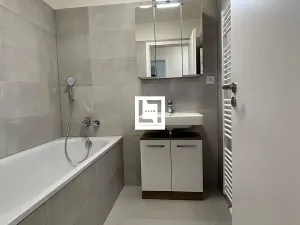 Pronájem bytu 2+kk, Olomouc, Aloise Rašína, 66 m2