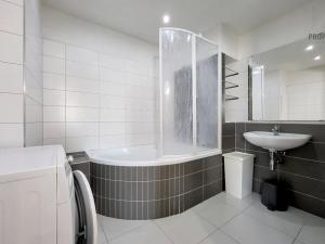 Prodej bytu 3+1, Brno, Sevastopolská, 70 m2