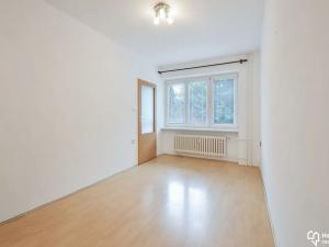 Prodej bytu 3+1, Olomouc, Zamykalova, 82 m2