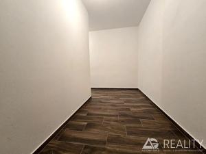 Pronájem bytu 3+kk, Praha - Hlubočepy, Pod Žvahovem, 97 m2