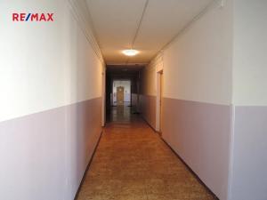 Pronájem bytu 1+kk, Kladno, Holandská, 38 m2