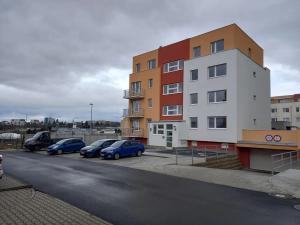 Pronájem bytu 1+kk, Praha - Černý Most, Dobrovolného, 39 m2