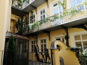 Pronájem bytu 2+1, Praha - Malá Strana, Vlašská, 53 m2