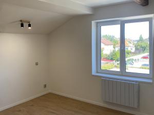 Pronájem bytu 1+kk, Stochov, Karlovarská, 32 m2
