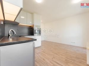 Prodej bytu 3+kk, Klecany, V Honech, 62 m2