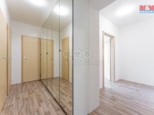 Prodej bytu 3+kk, Klecany, V Honech, 62 m2