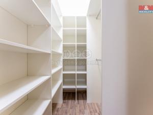 Prodej bytu 3+kk, Klecany, V Honech, 62 m2